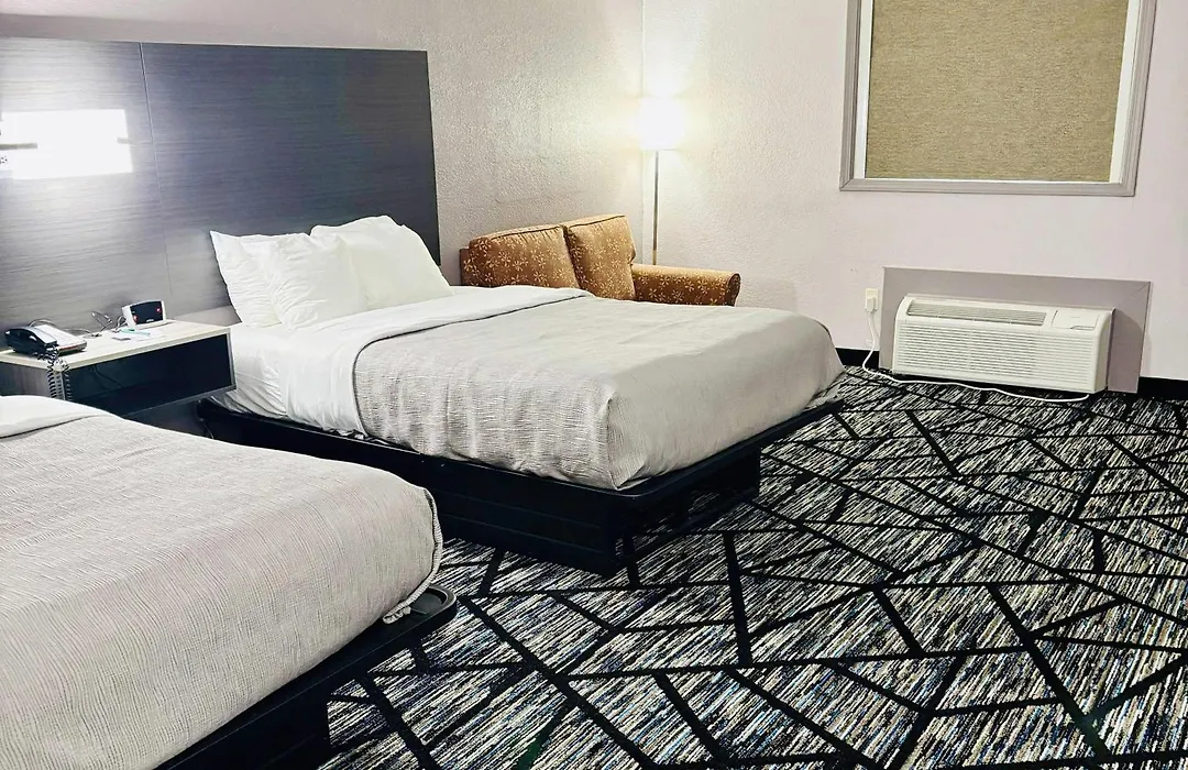 Quality Inn Raynham - Taunton-1